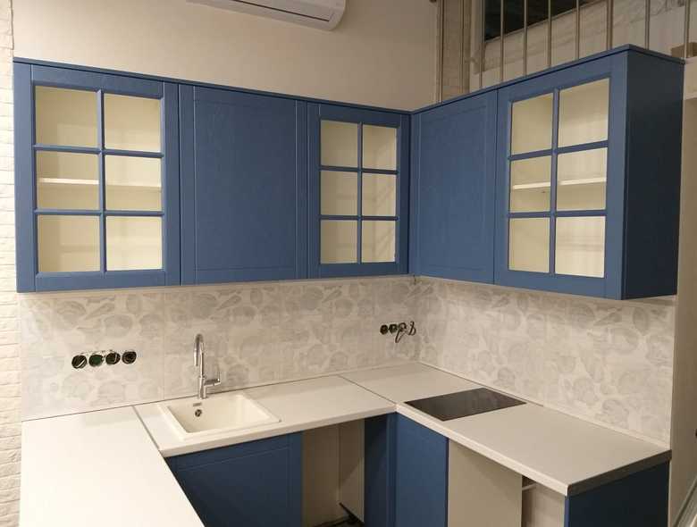 Фасады ПВХ синий морской рустикальный витрина стекло Сочи мебель кухня